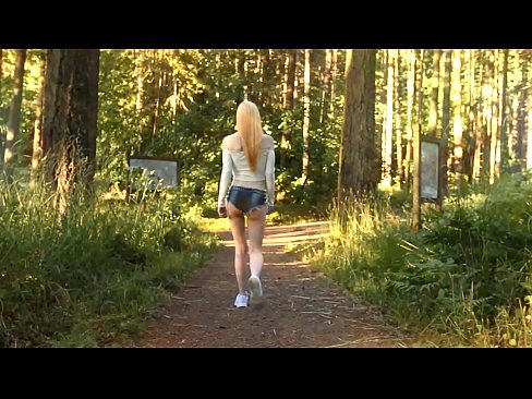 ❤️ Красивая женщина движется медленно, а не ню видео ️ Секс на pornpk.ru